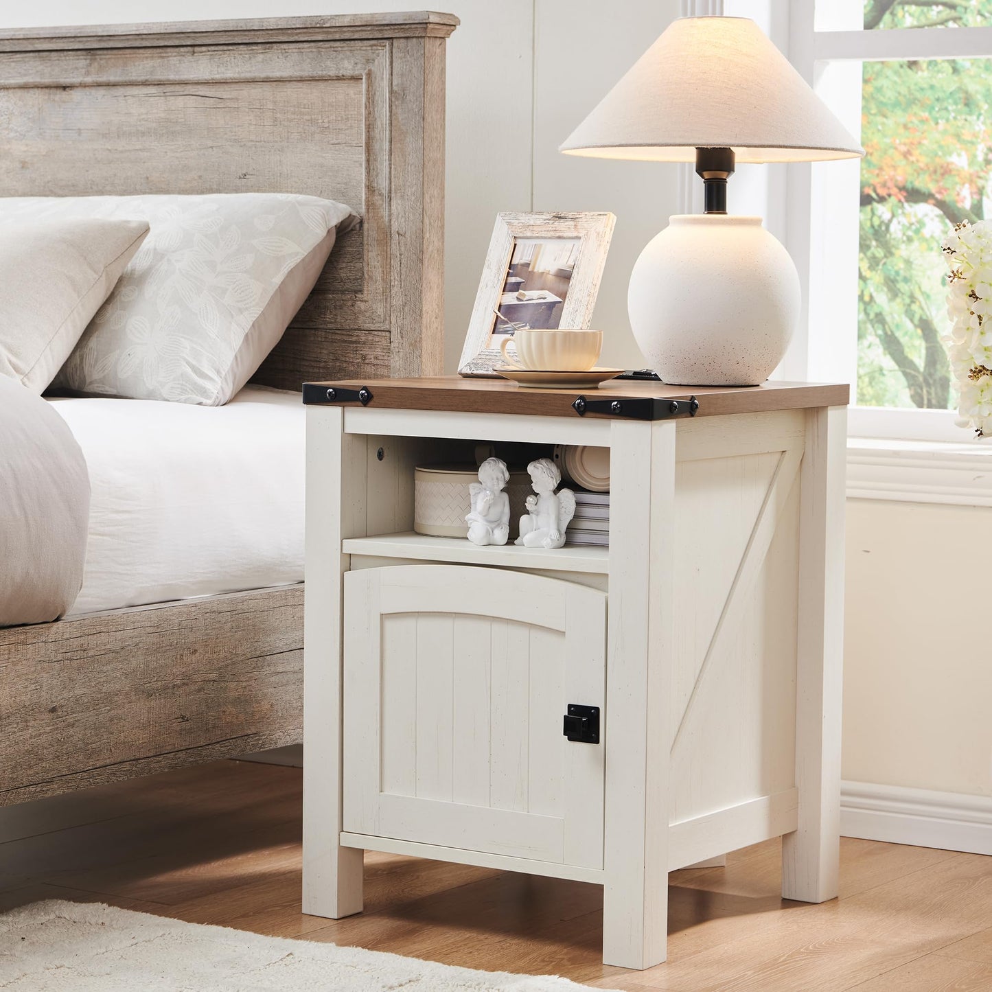 OKD Farmhouse Nightstand with Charging Station, 18" Rustic End Table with Adjustable Storage Shelf, Wood Rustic Wood Sofa Side Table for Bedroom