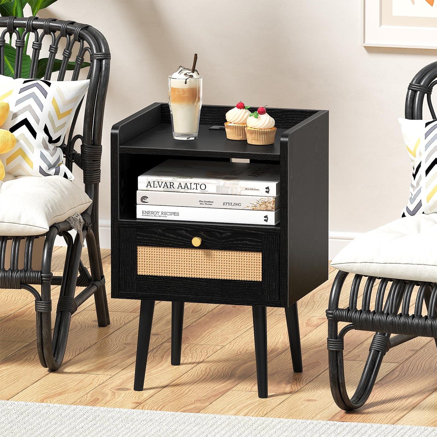Night stand Set of 2, Bedside Tables with Charging Station, Rattan End Tables, Bed Side Tables, Wood Nightstands set of 2 for Farmhouse Kids' Room Bedroom Living Room Dorm Sofa Office Corner(Black)