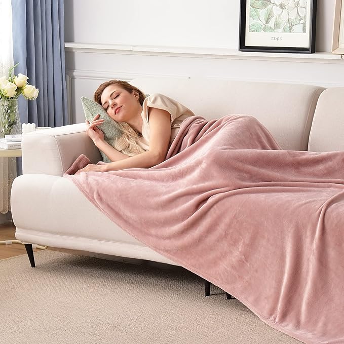 SOCHOW Flannel Fleece Blanket King Size, All Season Lightweight Super Soft Cozy Blanket for Bed or Couch, Dusty Pink, 90x108 inches